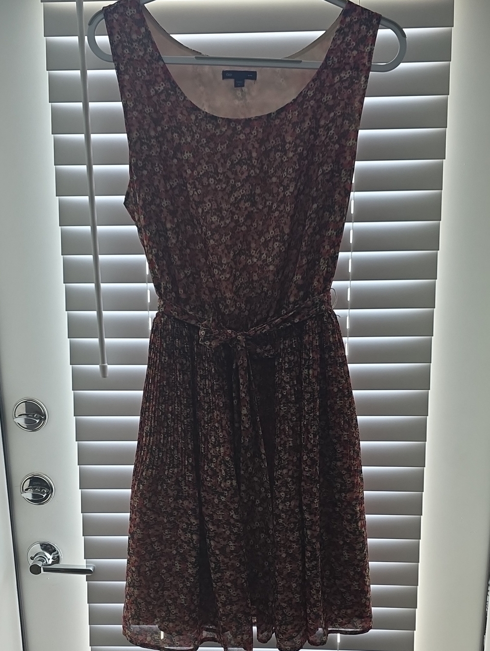 GAP Factory Floral Sleeveless Pleated Dress with Waist Tie - Size L